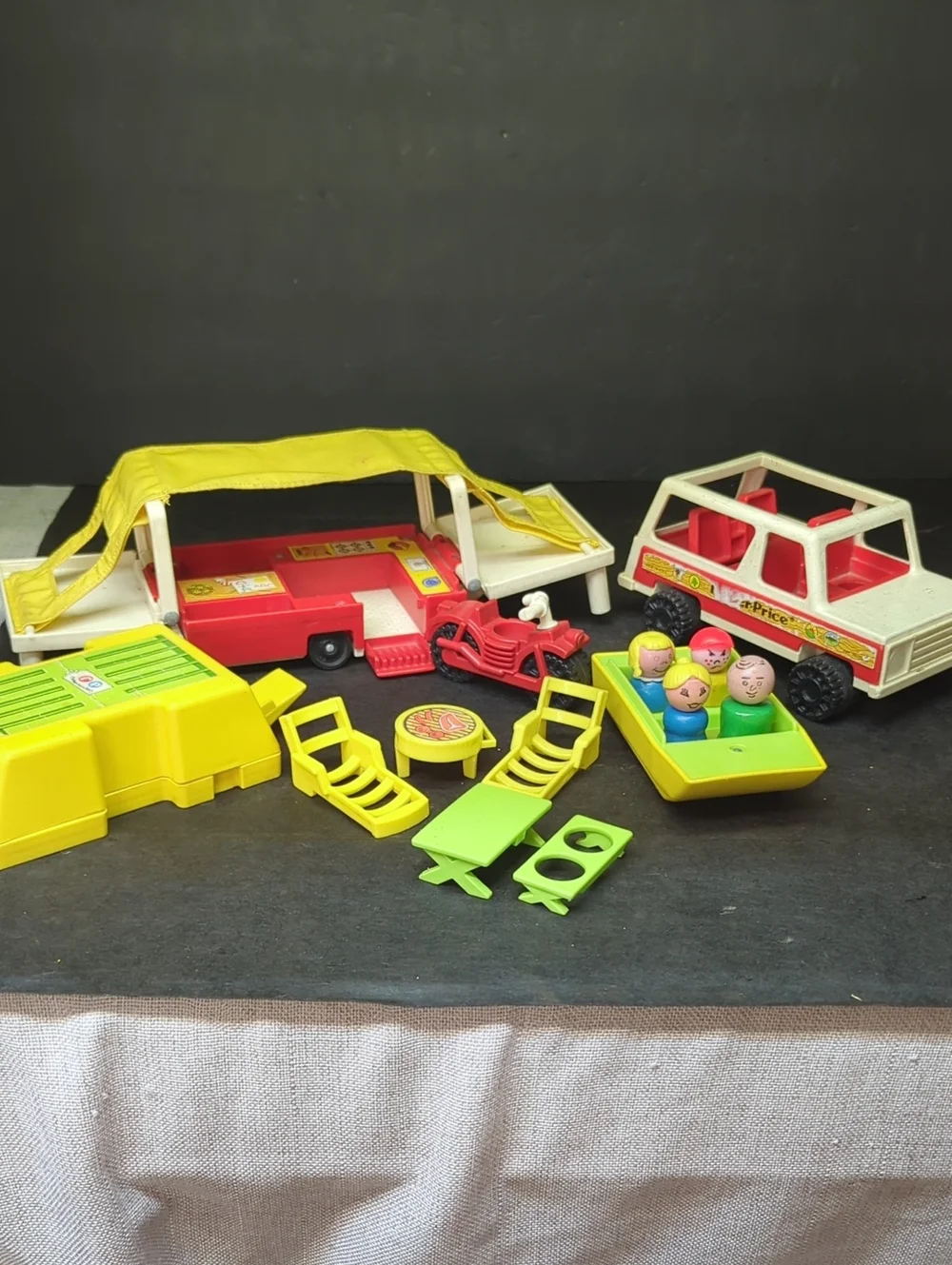 Set #10 Fisher Price Little People Play Family Car Pop-up Camper #992